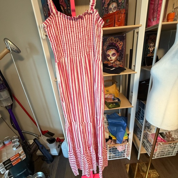 Raviya Pink and White Textured Dress NWT size small - Picture 5 of 5